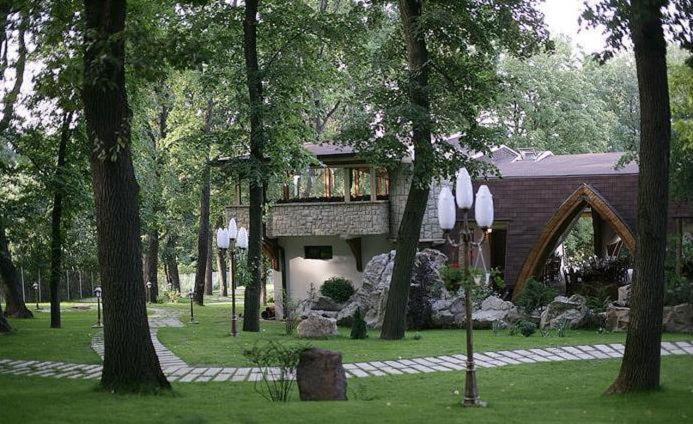 Hotel La Castel Iasi Exterior photo